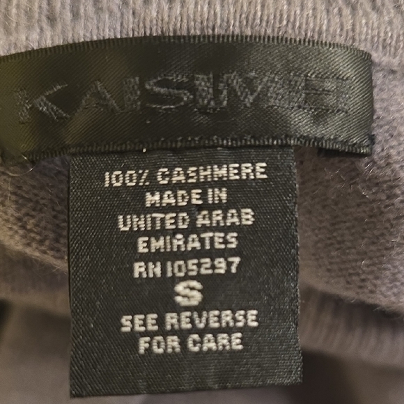 Cashmere Elegant Gray Turtleneck Sweater EUC - Picture 12 of 13